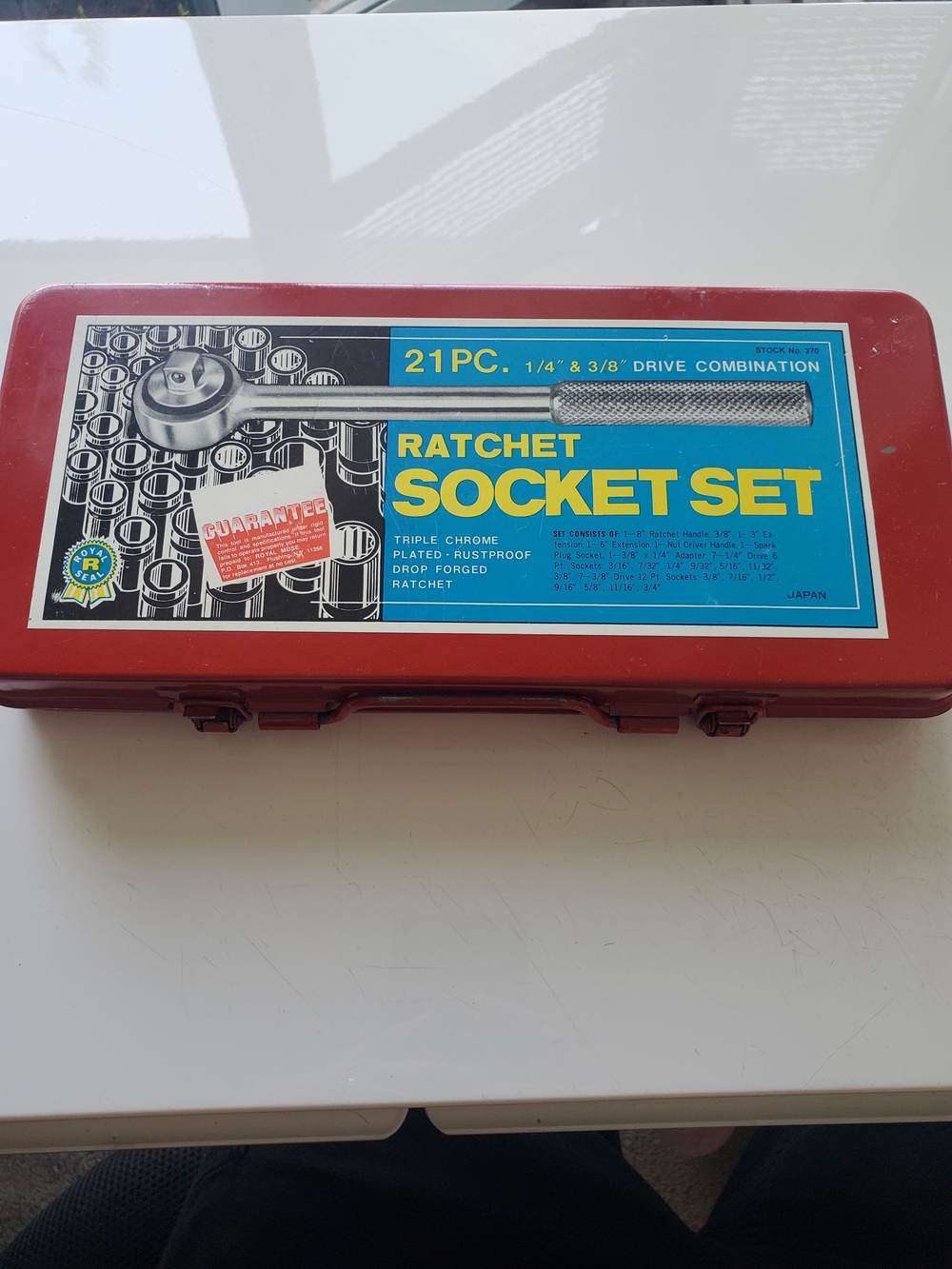 21pc Ratchet Socket Set - Red Case with Blue Label